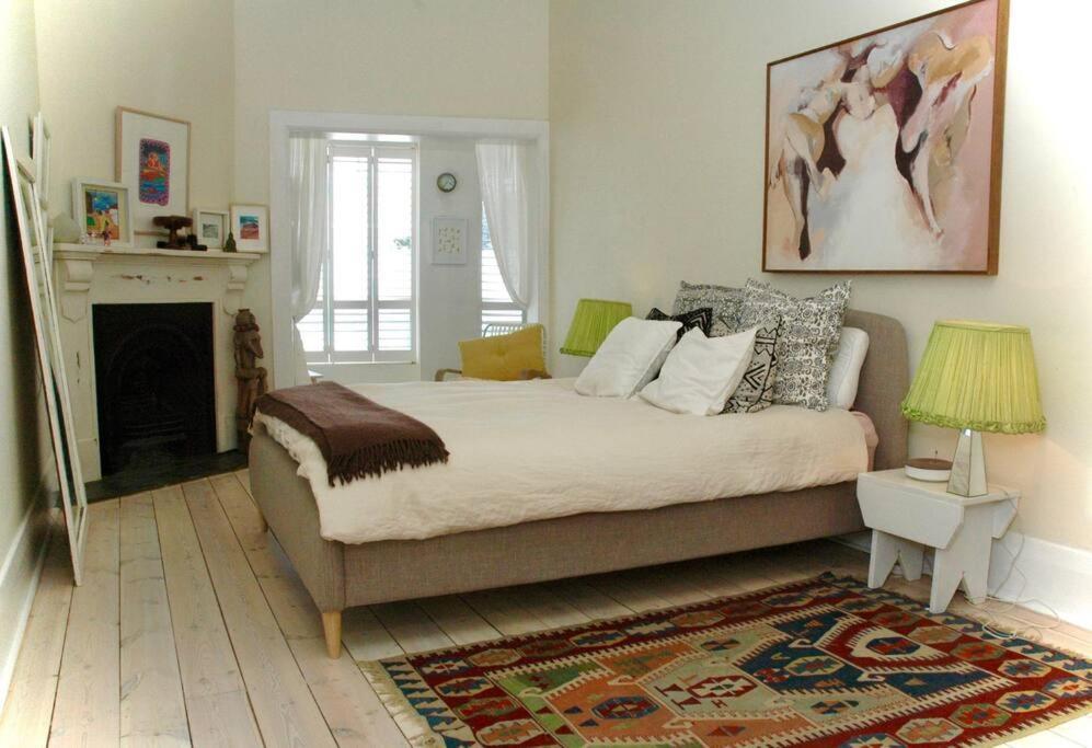 Absolute Beachfront Apartment, Amazing Sunsets Glenelg Eksteriør bilde