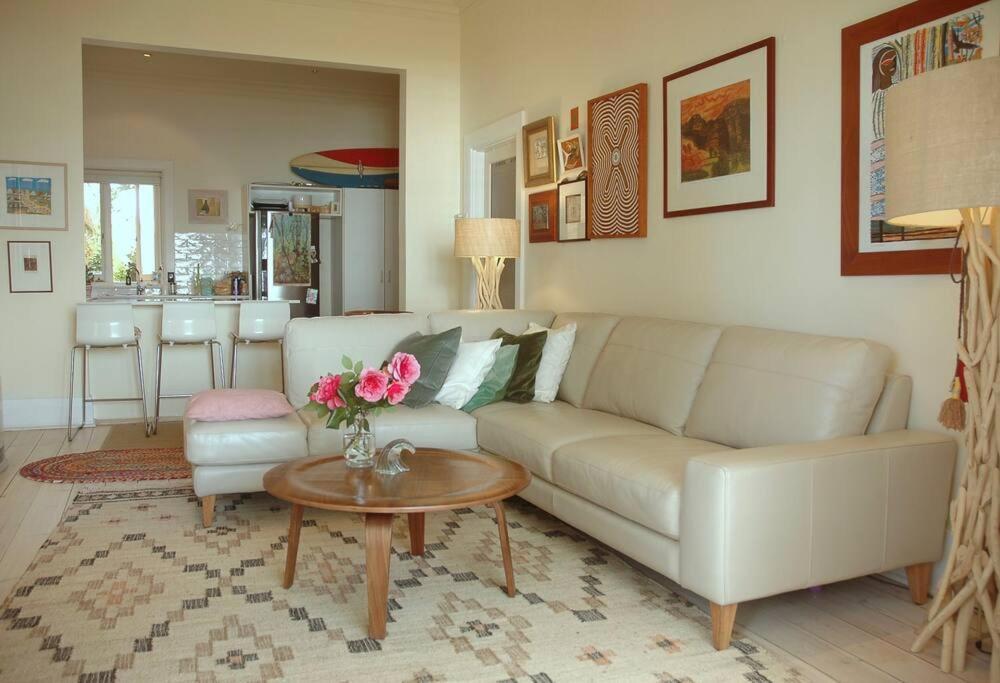 Absolute Beachfront Apartment, Amazing Sunsets Glenelg Eksteriør bilde