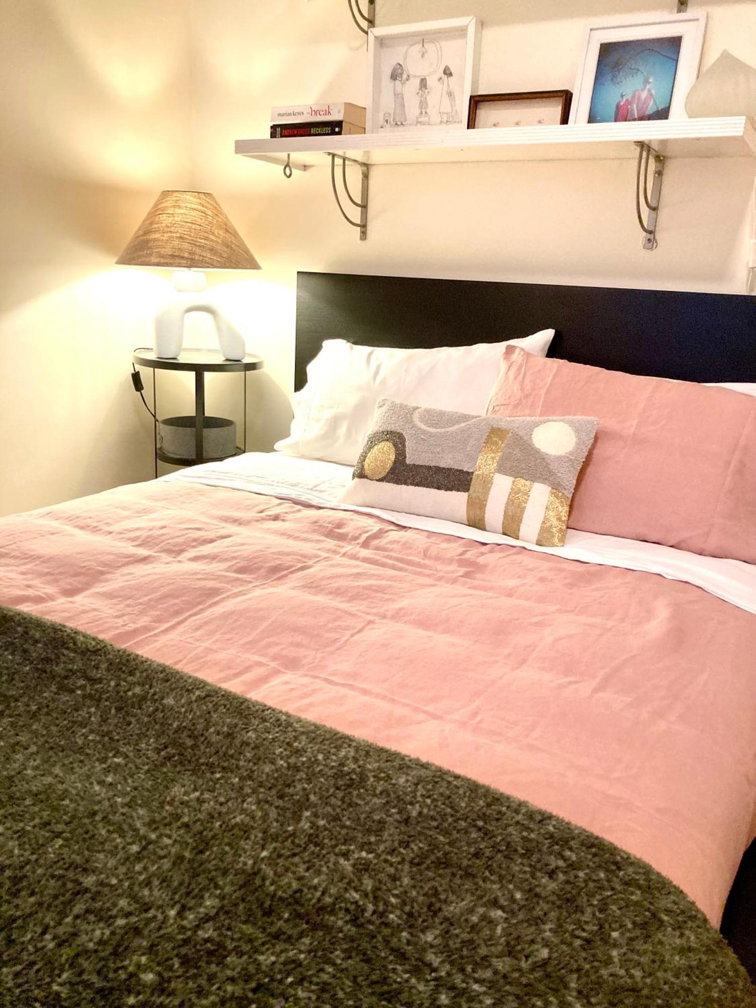 Absolute Beachfront Apartment, Amazing Sunsets Glenelg Eksteriør bilde